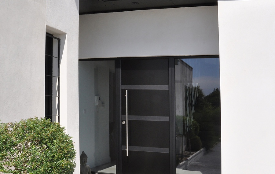 Notre gamme de portes d'entrée en ALU CLASSIQUE et CONTEMPORAINE à Champigny sur marne